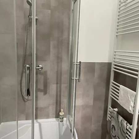 Kiss Vendeghaz 2-3 Apartman